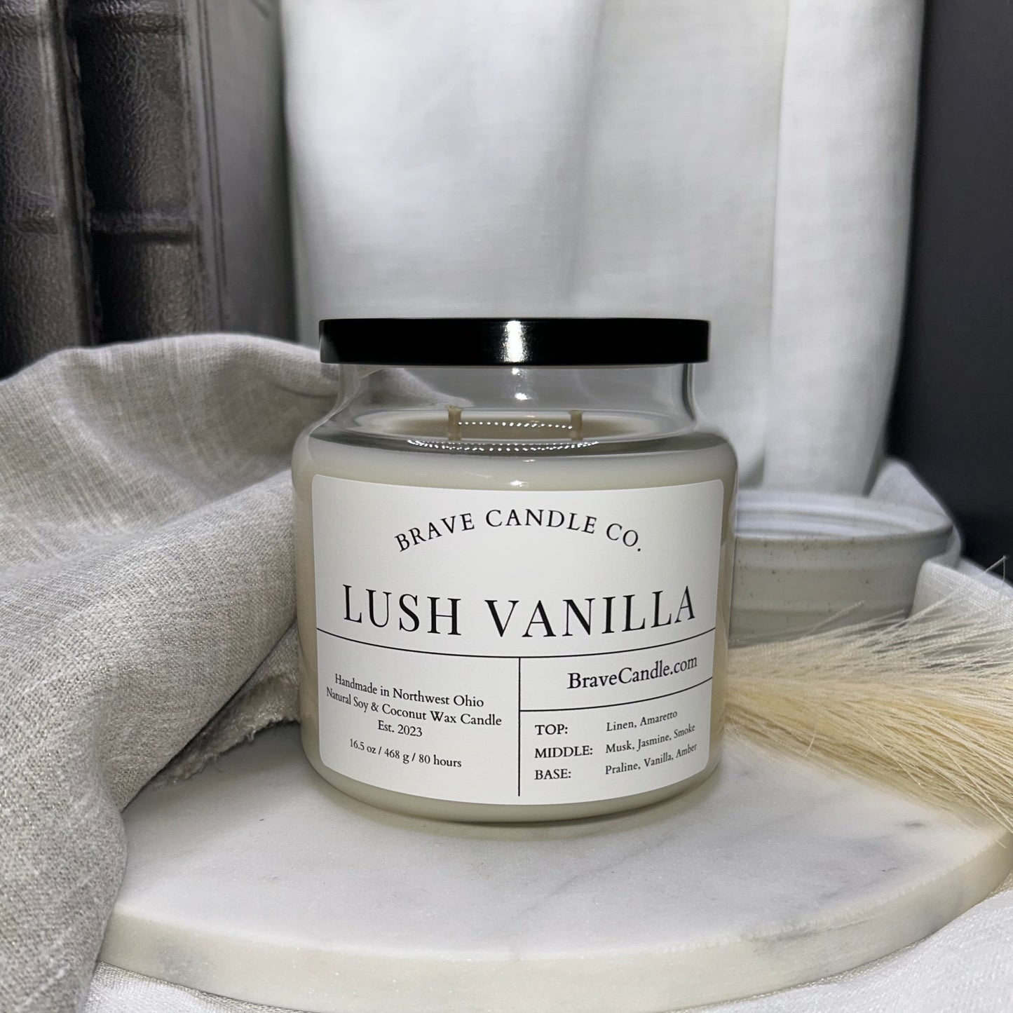 Lush Vanilla Soy & Coconut Wax Wax Candle