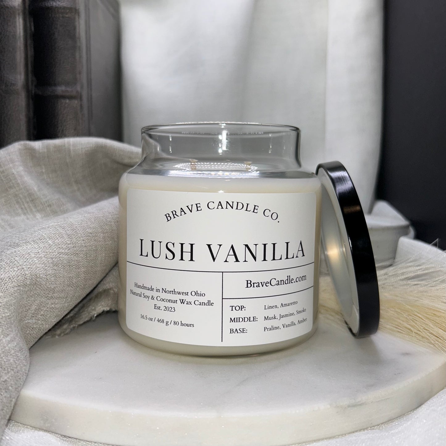 Lush Vanilla Soy & Coconut Wax Wax Candle